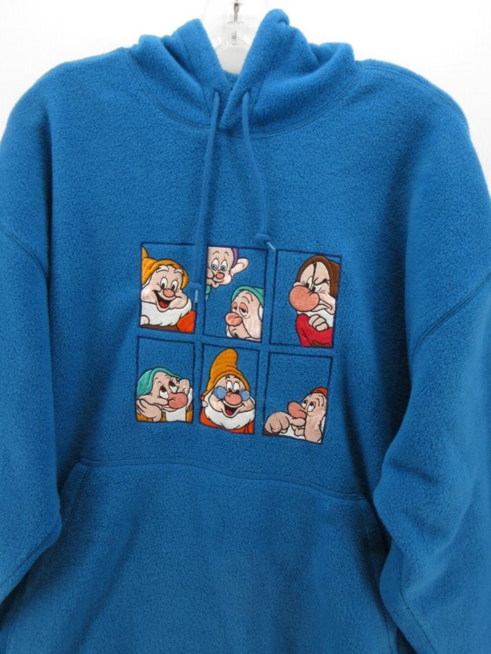 VTG Disney Sweatshirt Medium Seven Dwarfs Fleece Embroidered Hoodie - Picture 2 of 11